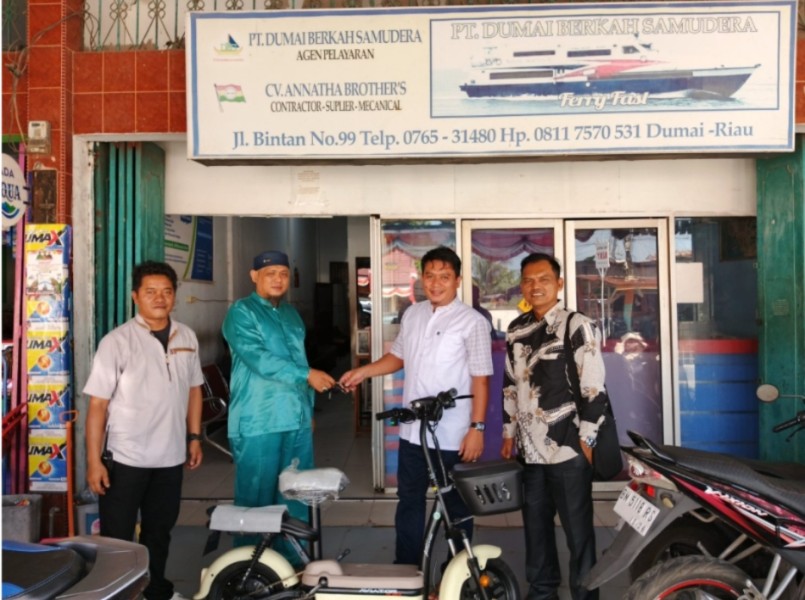 DBS Dukung Jalan Santai HUT RI di Sukajadi dengan Doorprize Sepeda Listrik