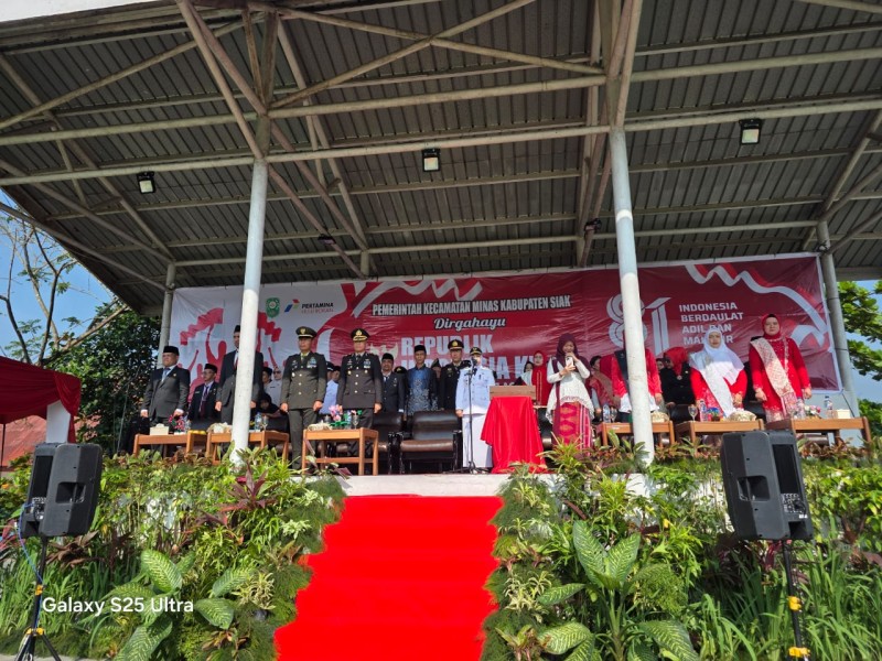 Danramil 03/Minas Hadiri Langsung Upacara HUT ke-81 RI, Dua Prajurit Jadi Bagian Penting Upacara
