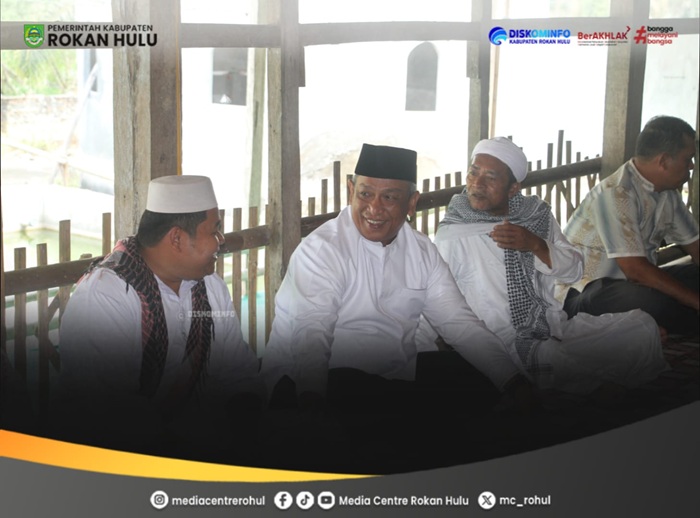 Kawal Ibadah Suluk, Bupati Rohul Tebar Ribuan Bibit Ikan dan Siapkan Lahan Sayur di Kabun
