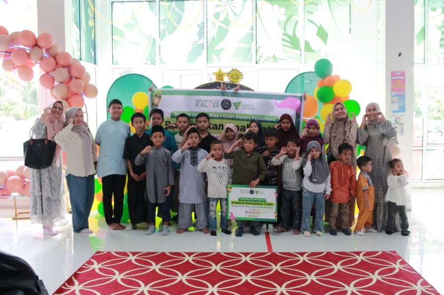 Komunitas PADEL Court Sisters Pekanbaru & Dompet Dhuafa Riau Ajak Anak Yatim Bermain Bersama