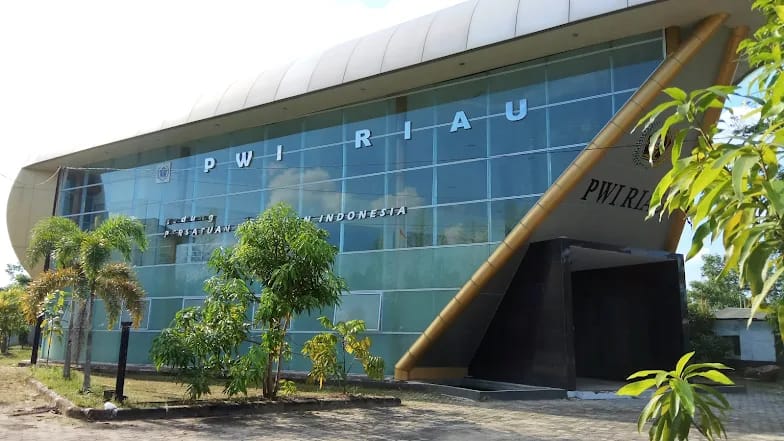 PWI Riau di Bawah Raja Isyam Tegaskan Tak Akui Anggota Hasil Seleksi Plt Ketua
