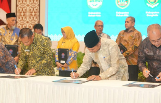 Bupati Inhil Herman Teken Komitmen Bersama Manajemen Talenta ASN Provinsi Riau - Kepri