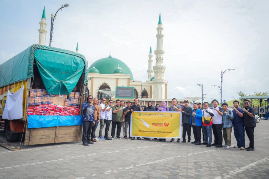 Bersama Komunitas, Pemko Dumai Lepas Bantuan Kemanusiaan untuk Korban Banjir Aceh Tamiang