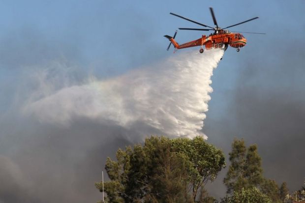 Titik Api Kembali Menyala di Inhil, Helikopter Water Bombing Langsung Meluncur