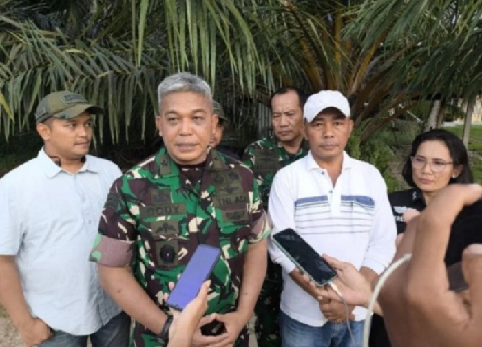 Serahkan 3.000 Hektare Lahan TNTN ke Negara, Dansatgas PKH Apresiasi Warga Bagan Limau
