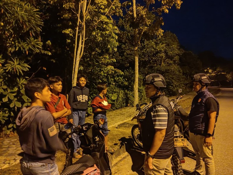 Tim Raga Polres Pelalawan Sisir Jalan Bakti Praja, Tekan Premanisme dan Balap Liar