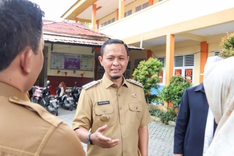 Pemko Pekanbaru akan Revisi Perda PBB yang Naik 300 Persen, Ini Penjelasan Wako Agung