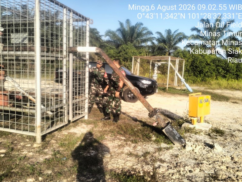 Serda Mayus Maruli dan Koptu Salomo Sembiring Patroli Penguatan Binter SKK Migas-PHR di Minas
