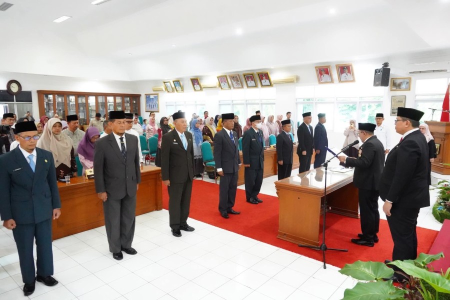 Bupati Eka Putra Lantik Delapan Jabatan Pimpinan Tinggi Pratama