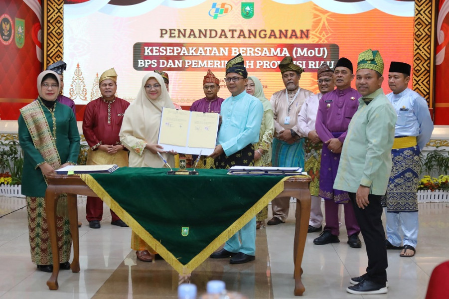 Pemkab Siak Teken MoU Bersama BPS, Dukung Satu Data Riau
