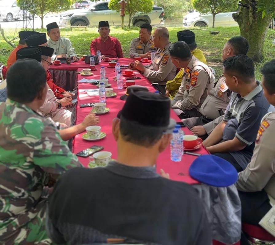 Pemkab bersama forkopimda galang dana peduli bencana untuk korban Sumut, Sumbar dan Aceh