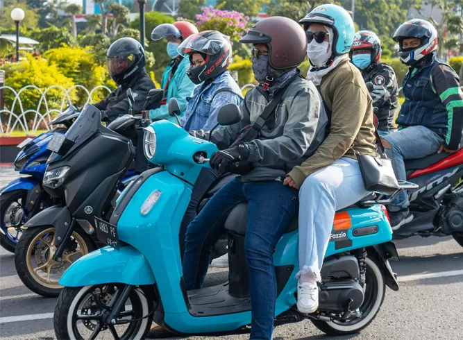 Tips Menghemat BBM Motor Matic Saat Macet agar Tidak Boros