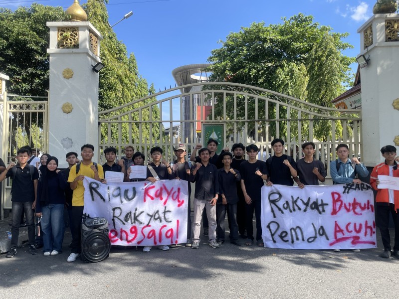 Aliansi BEM UNRI Gelar Mimbar Bebas: Sebut Riau Sedang Tidak Baik-Baik Saja