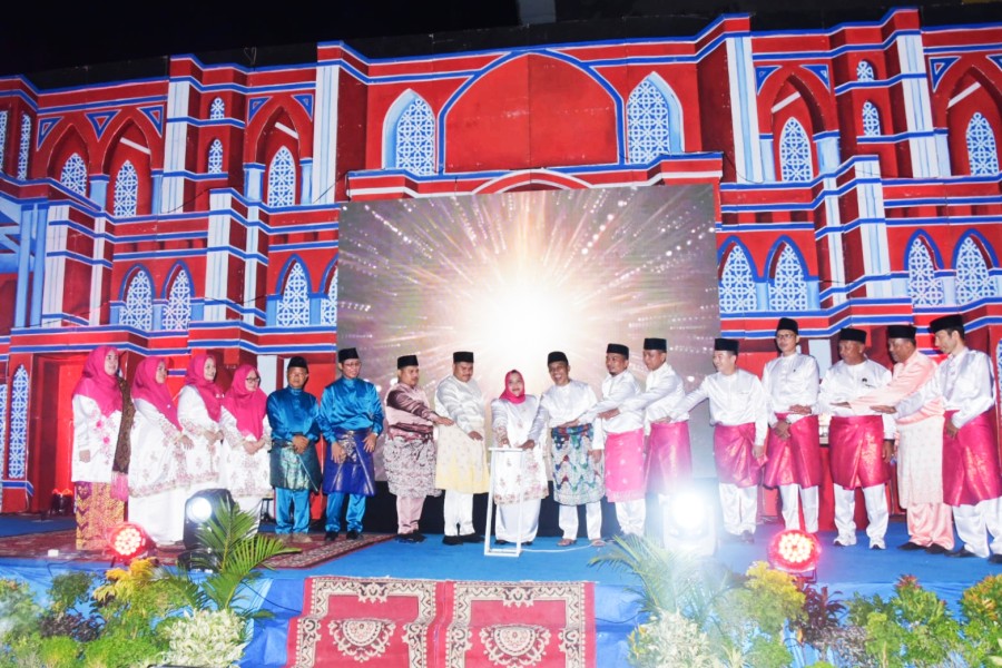 Bupati Kasmarni Buka MTQ ke-21 Kecamatan Pinggir