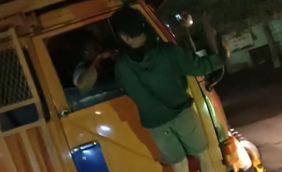 Aksi Pungli di Simpang TPI Purnama Dumai Viral, Sopir Truk Keluhkan Keamanan Jalan Pada Dini Hari