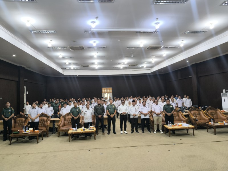 Bupati Pelalawan Buka Rakor Percepatan Operasional Koperasi Merah Putih Desa/Kelurahan se-Kabupaten Pelalawan