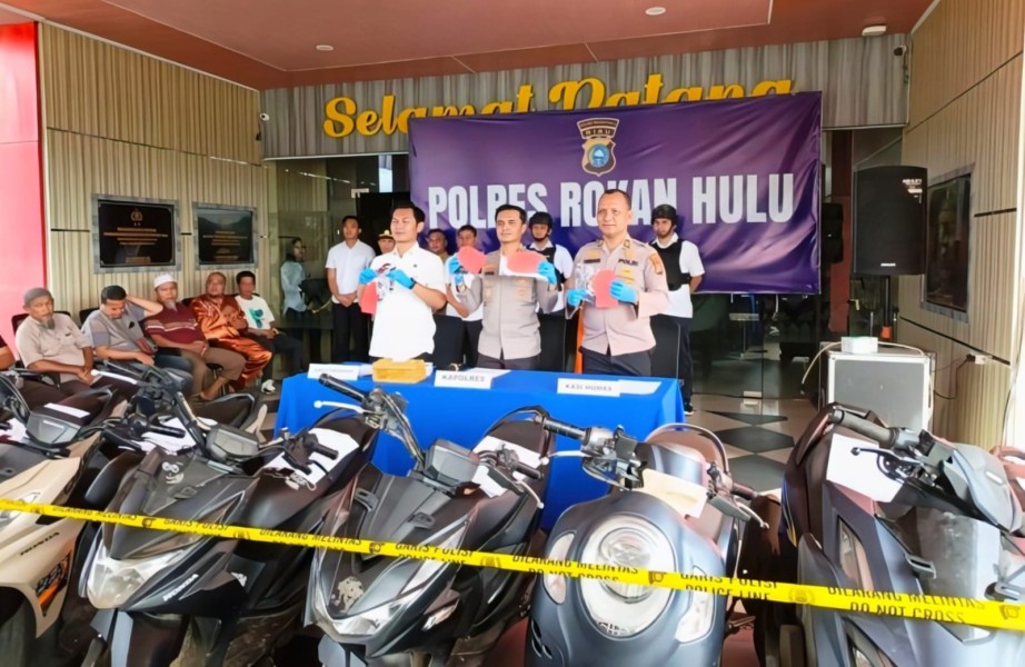 Pelaku Curanmor Spesialis Parkiran Dibekuk, Polres Rokan Hulu Kembalikan 7 Kendaraan Korban