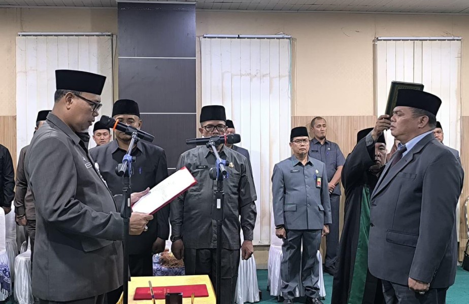 Pemkab Inhil Lantik 14 Pejabat Tinggi Pratama