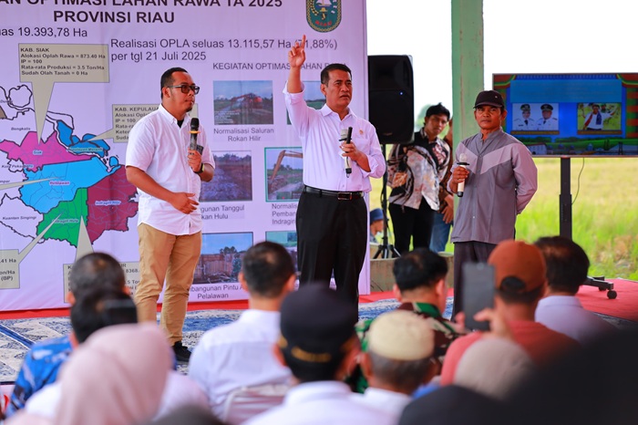 Selalu Terancam Gagal Panen Saat Musim Kemarau, Bupati Siak Usulkan Waduk Ke Menteri Pertanian
