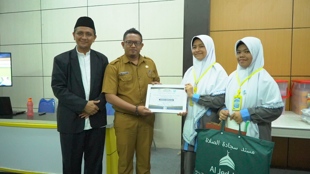 Pondok Modern Al-Imtinan Putri Lakukan Pengembangan Wawasan Media Diskominfo Pers