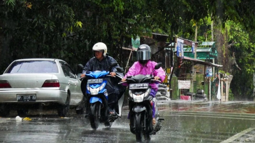 Hujan Lebat Berpotensi Terjadi Malam Hari di Sebagian Wilayah Riau
