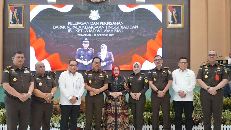 Kajati Riau Akmal Abbas Masuki Pensiun, Plt Dijabat Dedie Tri Hariyadi