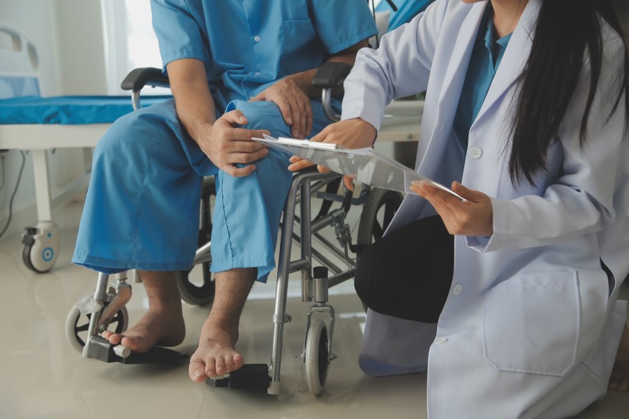 Cari Dokter Okupasi di Bogor? Kenali Layanan Kesehatan Kerja RS Azra