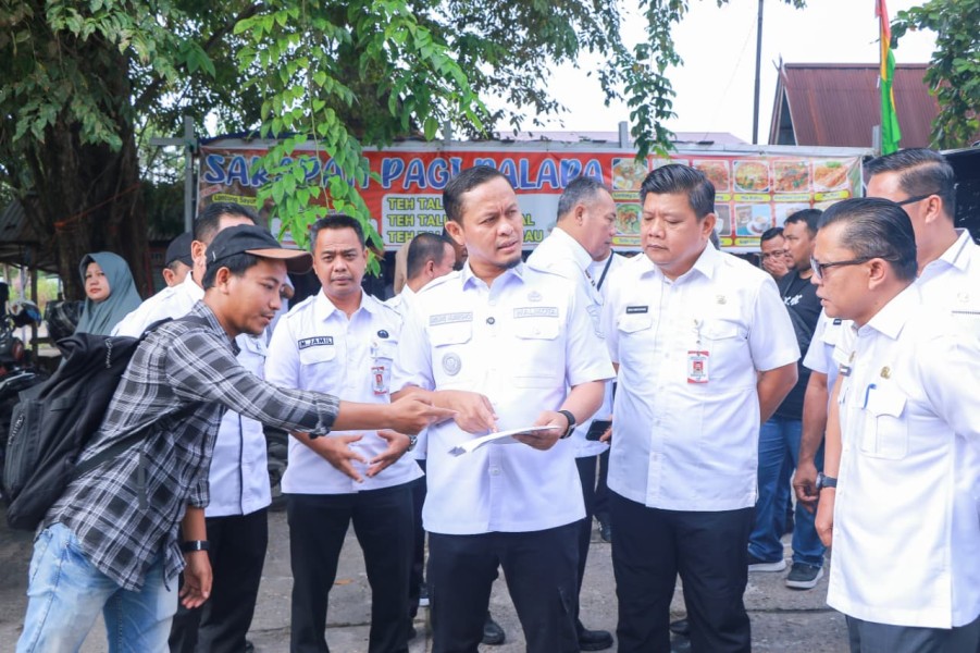 Tarik Daya Beli Masyarakat, Pemko Pekanbaru Bangun RTH di Pasar Palapa