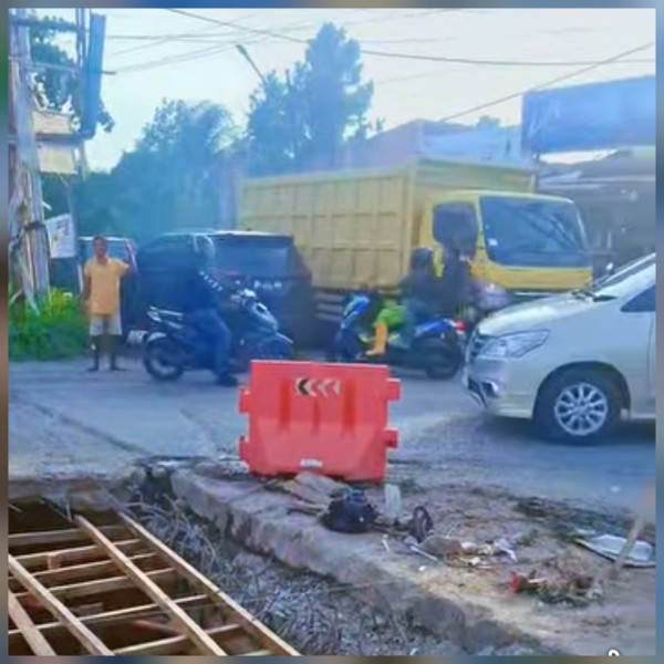 Pekerjaan Box Culvert Sebabkan Kemacetan di Simpang Empat Bugis Purnama Kota Dumai