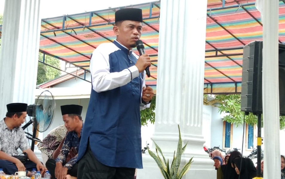 Melalui Wirid Akbar, Masyarakat Tumang Didorong Tingkatkan Ibadah dan Ilmu Agama, Ka. KUA Kecamatan Siak : Tolak Nikah Siri, Jaga Kesucian Pernikahan