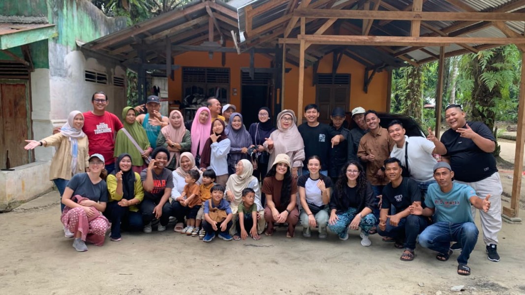 Amoge Ezike, Wisatawan Asal Nigeria Terkesima dengan Pacu Jalur