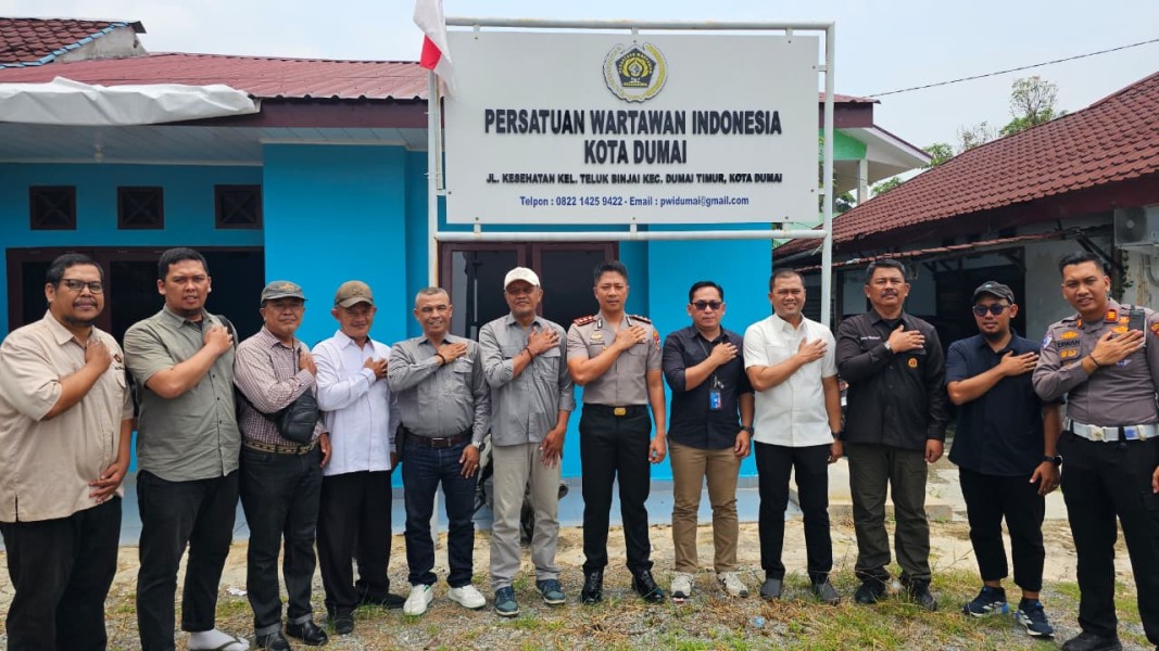 Kapolres Dumai Sambangi PWI, Perkuat Sinergi Polri dan Pers untuk Jaga Kamtibmas