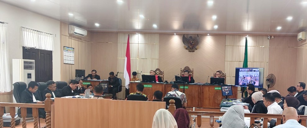 Sidang Ungkap Tekanan dan Dugaan Pemerasan Gubernur Riau Nonaktif