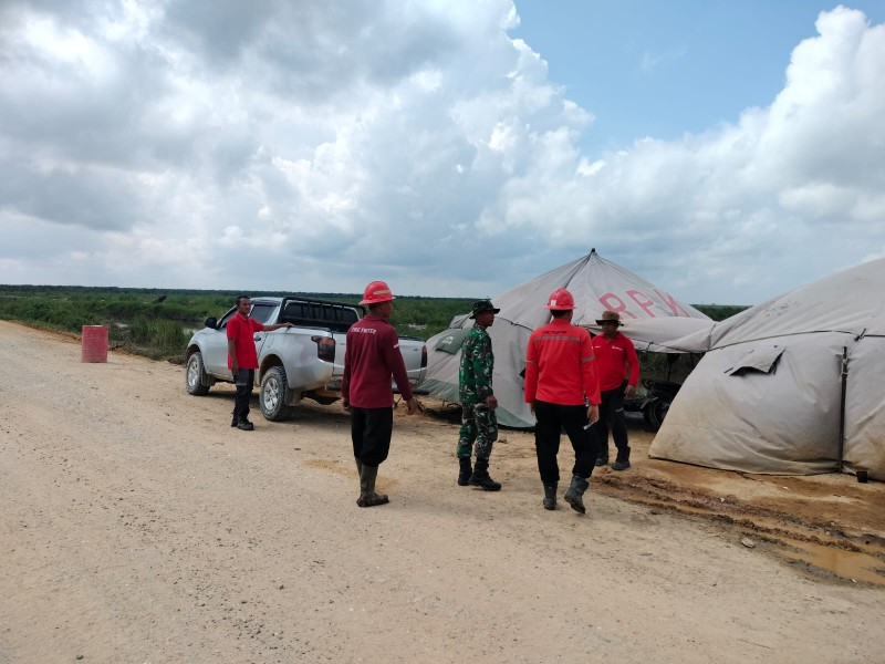 Babinsa Koramil 03/Minas Laksanakan Patroli Karhutla di Kampung Bencah Umbai, Nihil Titik Api