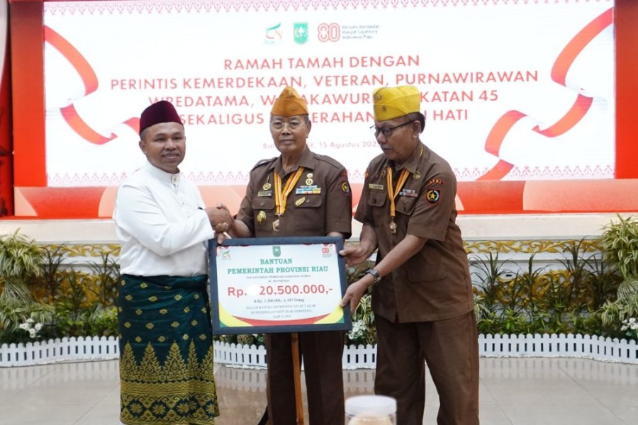 347 Veteran dan Janda Veteran Terima Sagu Hati