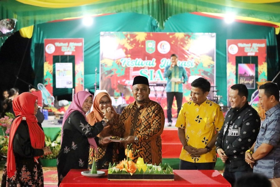 Pemkab Siak Tegaskan Komitmen Tingkatkan Literasi melalui Festival Literasi 2025