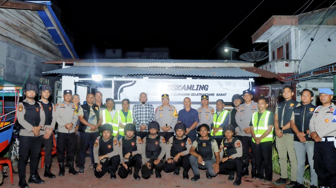 Tinjau Kesiapan Siskamling Kapolres Meranti Bersama Tim Raga Pastikan Nataru Berjalan Kondusif