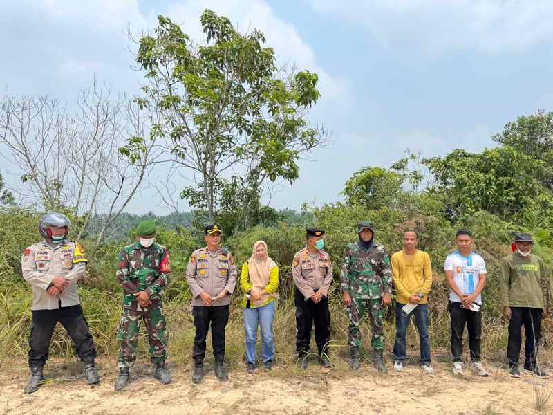 Cegah Karhutla, Kapolsek Minas Kompol Syahrizal Turun Langsung Patroli dan Ingatkan Warga Tak Bakar Lahan