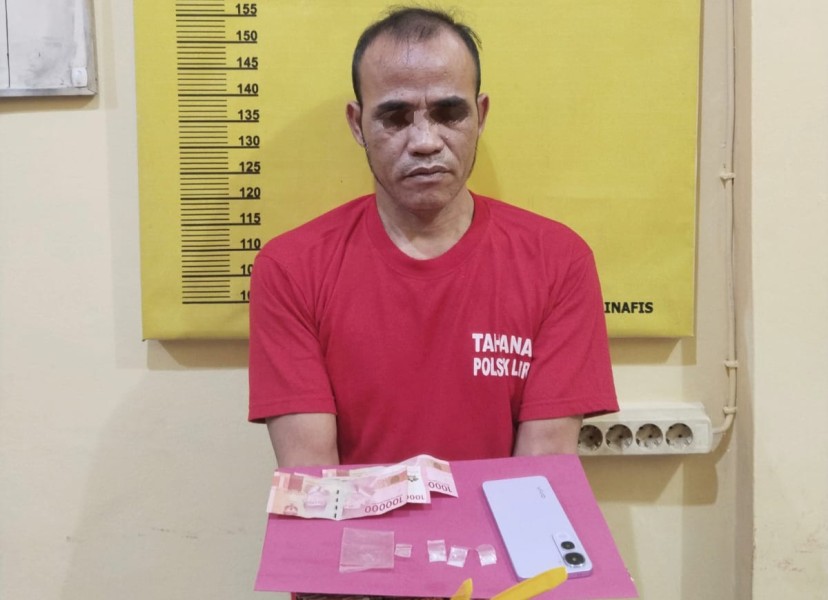 Miliki Tiga Paket Sabu, Pria Asal Desa Seko Lubuk Tigo Lirik Diborgol