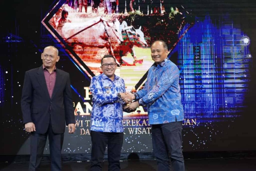 Kabupaten Tanah Datar Raih RRI Award 2025 Kategori Fotografi Jurnalistik Terbaik