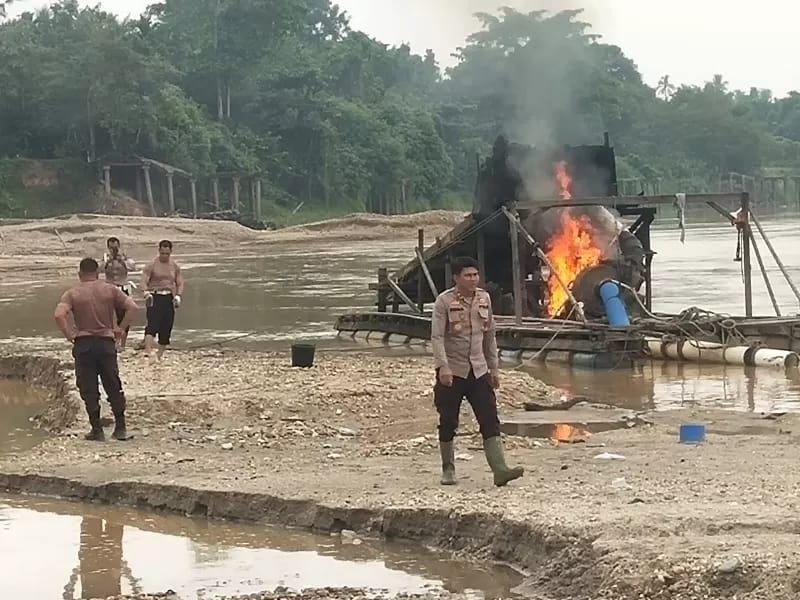 Polres Kuansing Tak Gentar, Operasi PETI Terus Lanjut Meski Dihadang Massa