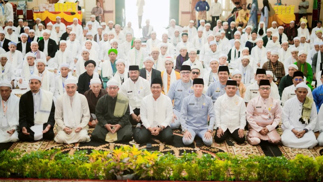 Wabup Jhony Charles Tutup Secara Resmi Pertemuan Khalifah se-Rohil
