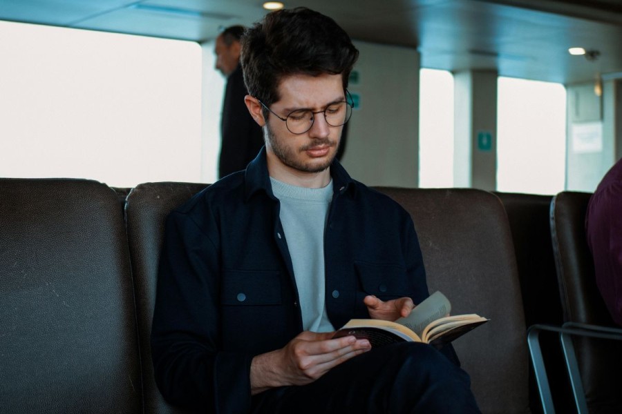 9 Aplikasi Membaca Buku Gratis: Baca Tanpa Bayar, Ilmu Tetap Mengalir!