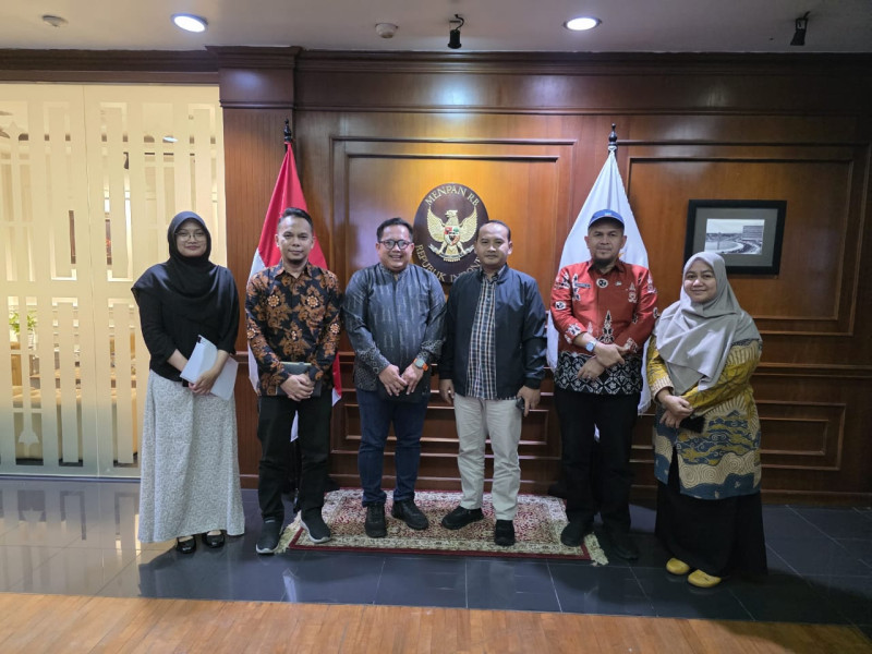 KemenPAN-RB Tegaskan Helda Arianti Tetap Bekerja dan Digaji Sambil Tunggu Perbaikan Data