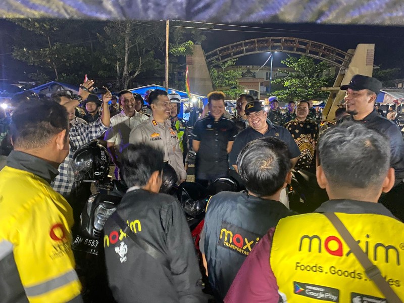 Sejukkan Suasana, Patroli Skala Besar Polres Inhu Ajak Warga Deklarasi Damai dan Silaturahmi di Tepian Indragiri