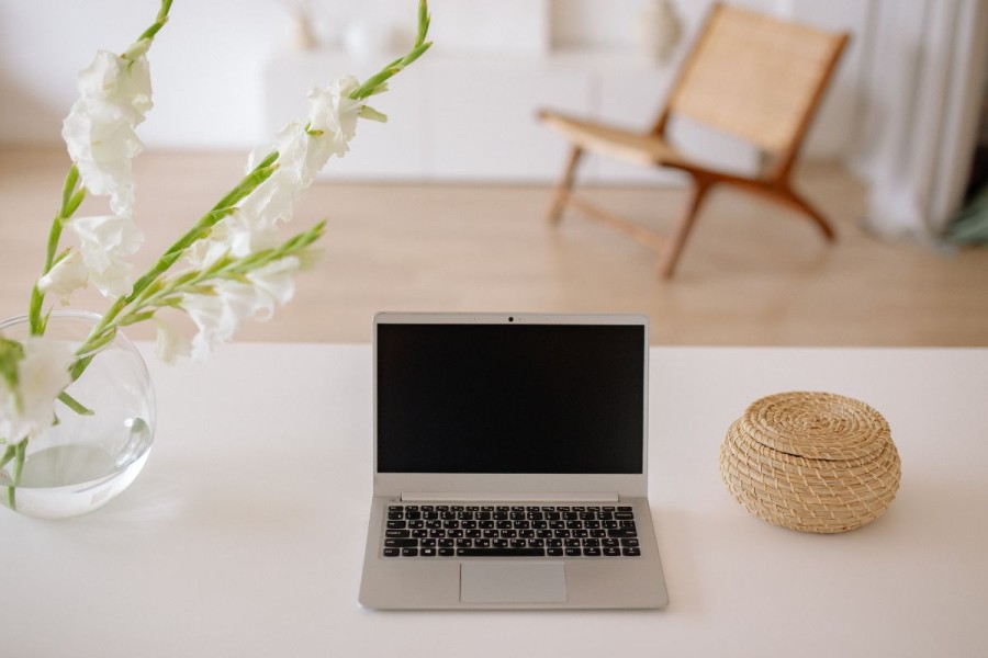 Ini 3 Cara Menghidupkan Laptop yang Mati tapi Lampunya Hidup