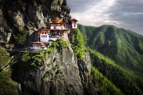 Bhutan Gunakan Bitcoin untuk Gaji PNS dan Layanan Kesehatan Gratis