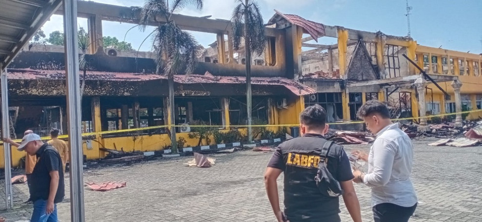 Tim Labfor Sudah Kantongi Penyebab Kebakaran Kantor Disnakertrans Riau