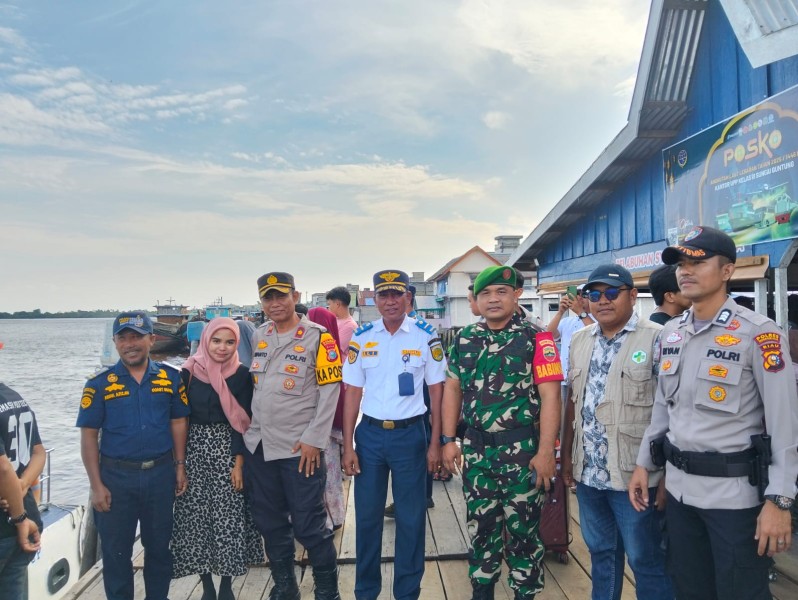 Babinsa Koramil Kateman Bersinergi Amankan Arus Balik Lebaran Idul Fitri 1446 Hijriah