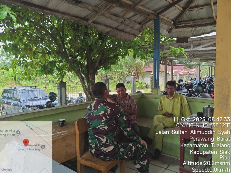 Serka Afisal Ajak Warga Perawang Barat Peduli Kesehatan dan Kebersihan Lingkungan